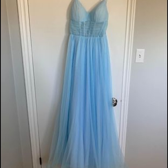 Powder blue dress - Picture 2 of 4